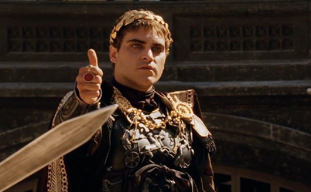 commodus_thumbs_up_zps4fd0f4c4.jpg