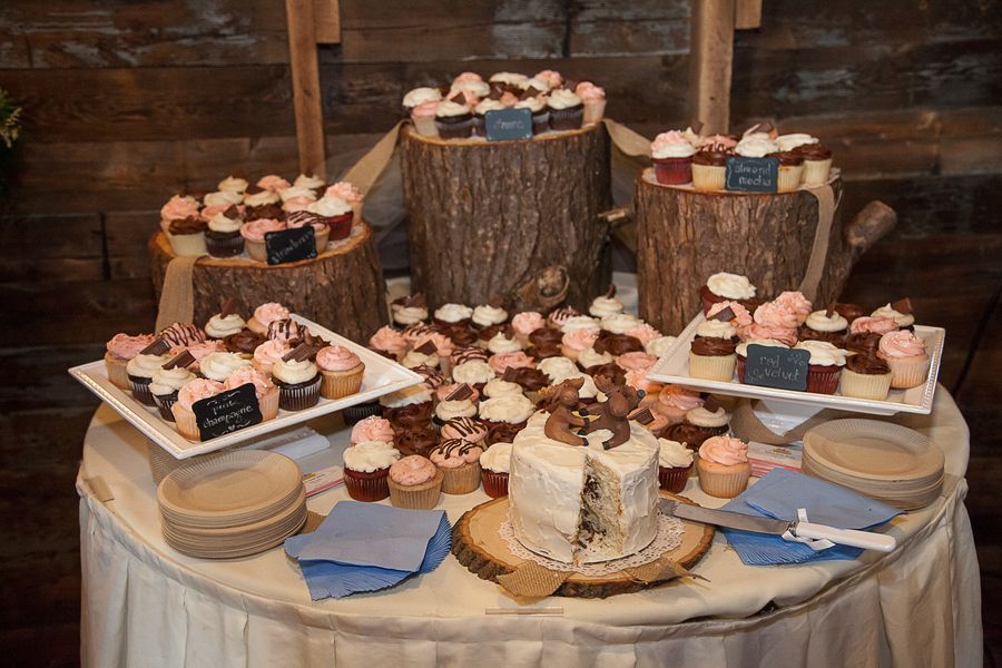 country wedding desserts