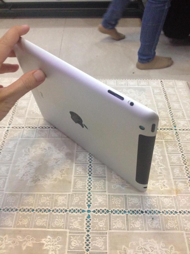 Bán Ipad 4g 32GB trắng giá bèo - 1