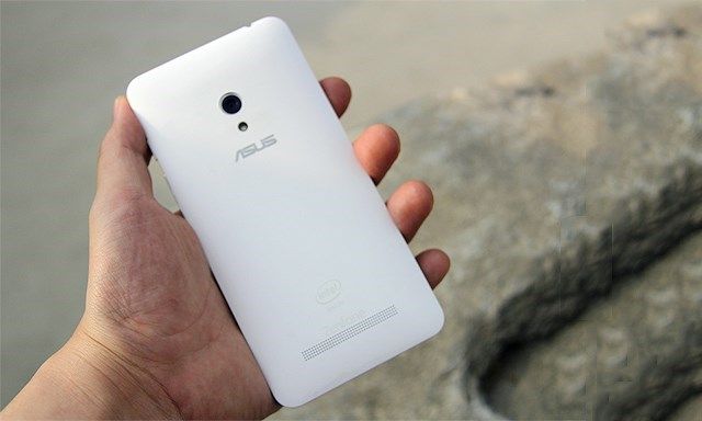 Asus Zenfone giá cực rẻ - 4