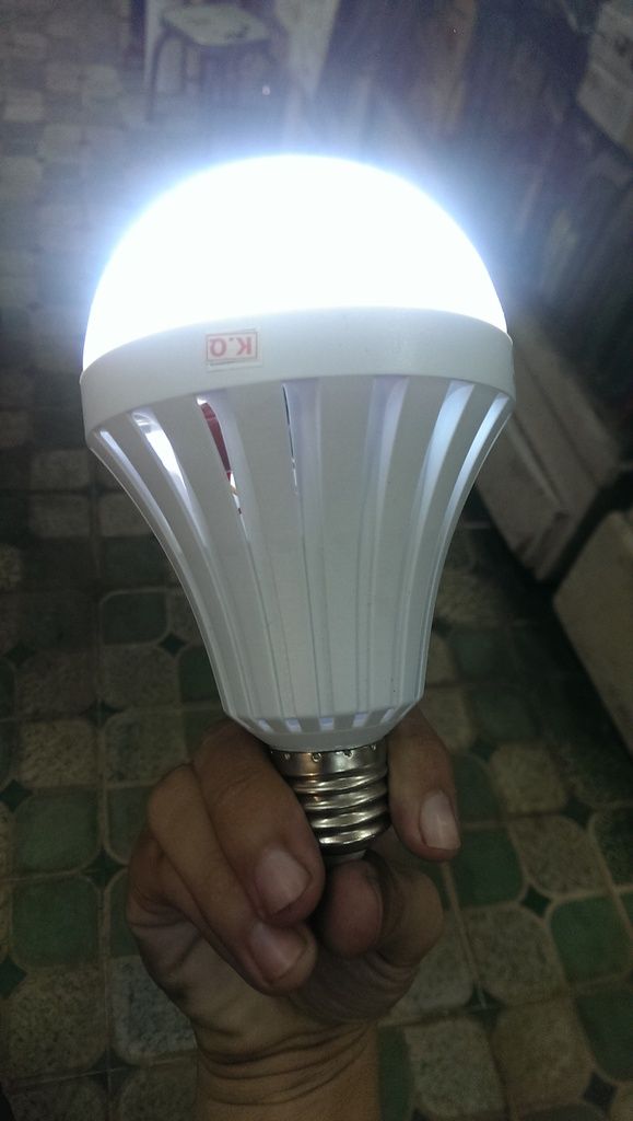 BÓNG LED TÍCH ĐIỆN giá sĩ-lẻ - 5