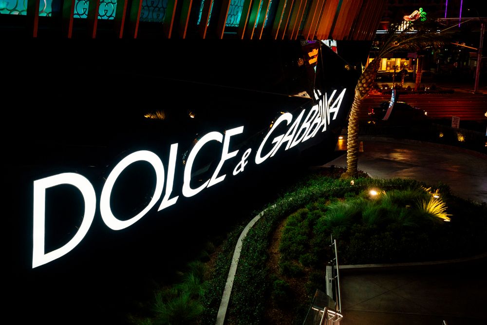 IMAGE: http://i1382.photobucket.com/albums/ah260/memzinla/PB280248_1copy_zpsb176235d.jpg